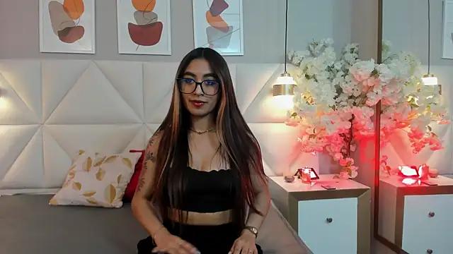 Venus_hall from StripChat is Freechat