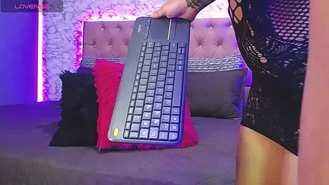 Try the thrill of flirt babes with our cam hosts, featuring unclothed wildness while getting naked and playing with their favored sex toys.