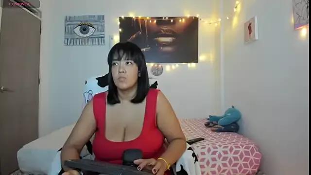 vicky-ruiz_ from StripChat is Freechat