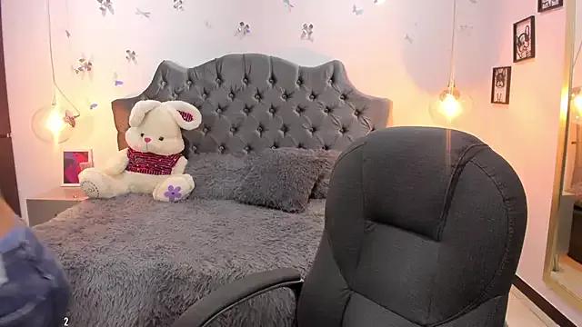 Try the thrill of flirt babes with our cam hosts, featuring unclothed wildness while getting naked and playing with their favored sex toys.