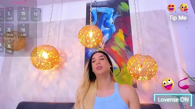 victoria_aleia_ from StripChat is Freechat