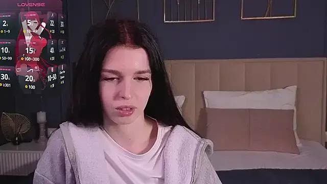 VictoriaPass from StripChat is Freechat