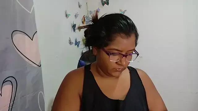 victoris from StripChat is Freechat