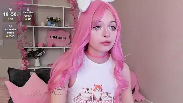 Viivi_Bloom from StripChat is Freechat