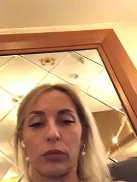 VikaBunny1 from StripChat is Freechat