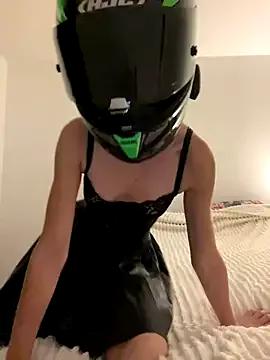 Photos of vilaineblonde from StripChat is Private