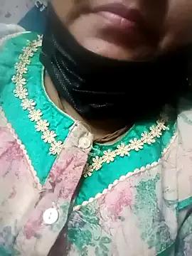 Villageanuty from StripChat