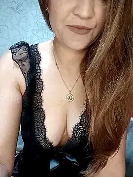 Viola3102 from StripChat is Freechat