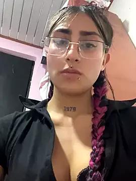 Violeet_Smith from StripChat is Freechat