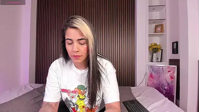 violet_scott from StripChat is Freechat