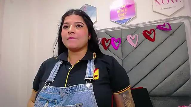 Try the thrill of flirt babes with our cam hosts, featuring unclothed wildness while getting naked and playing with their favored sex toys.
