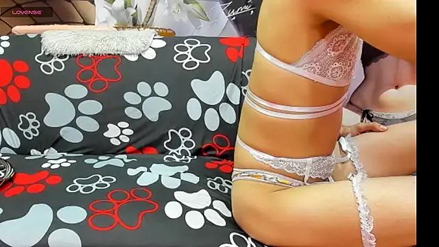 wild-cat-hot from StripChat is Freechat