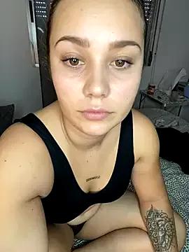 Wild2XXX from StripChat is Freechat