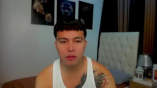 wildesthotasian from StripChat is Freechat