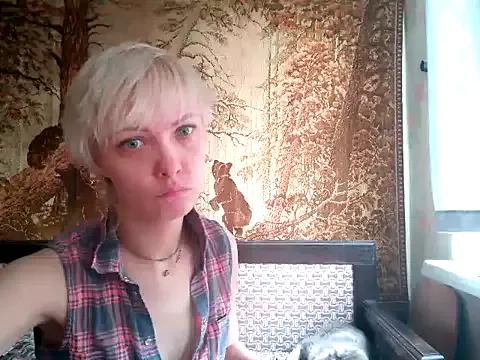 WildMissNiks from StripChat is Freechat