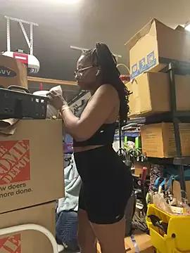 wynterheat from StripChat is Freechat