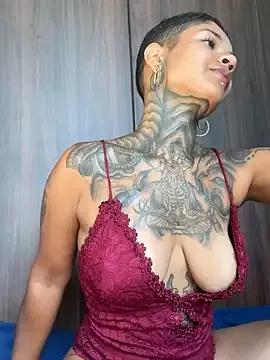 xbigpeach from StripChat is Freechat