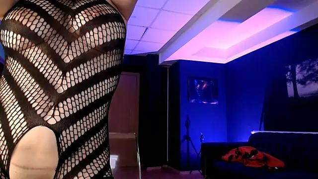 Try the thrill of flirt babes with our cam hosts, featuring unclothed wildness while getting naked and playing with their favored sex toys.