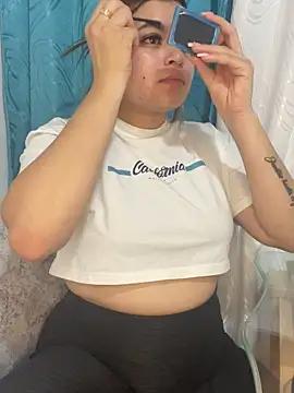 Yaqui_elle webcams show profile image 