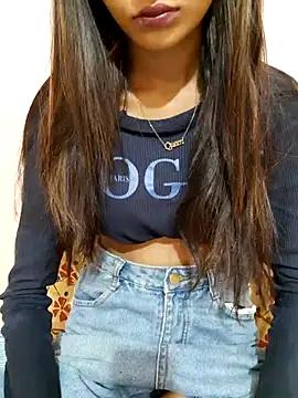 Your-Barbie from StripChat is Freechat