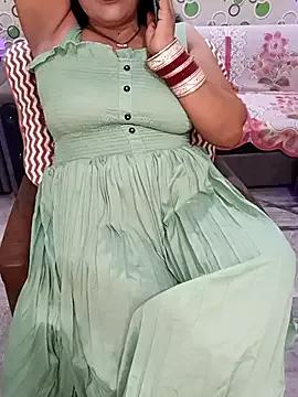 Your-Yashika from StripChat is Freechat