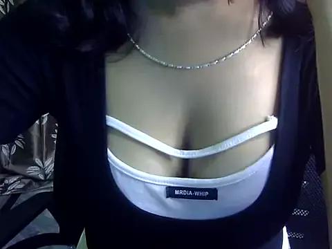 your_cute_girl from StripChat is Freechat