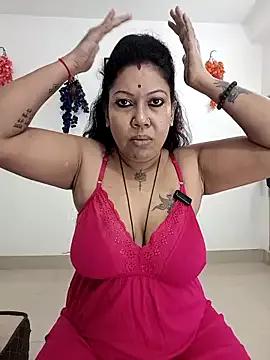 YOUR_LOVELY-40 from StripChat is Freechat