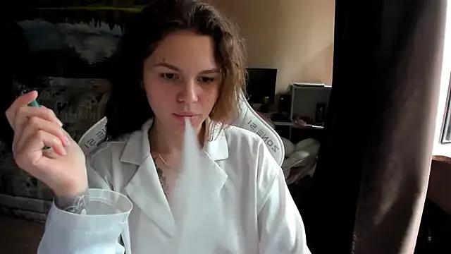 yourdreamm_ from StripChat is Freechat