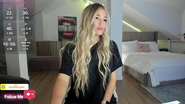 Try the thrill of flirt babes with our cam hosts, featuring unclothed wildness while getting naked and playing with their favored sex toys.