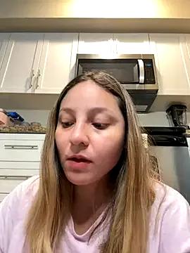 Photos of yourlilsecreet from StripChat is Freechat
