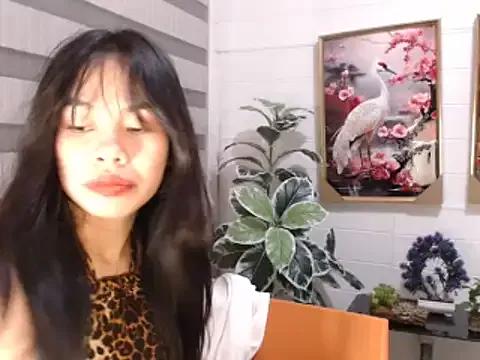 yourlovelyjanice from StripChat is Freechat