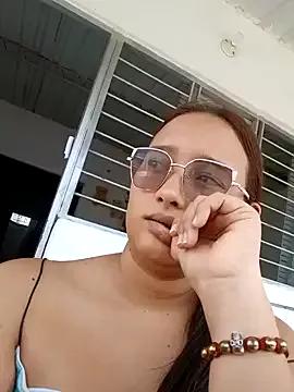 Yourmilker01 from StripChat is Freechat