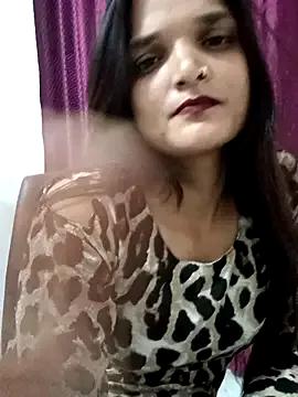Yourr_Girll from StripChat is Freechat