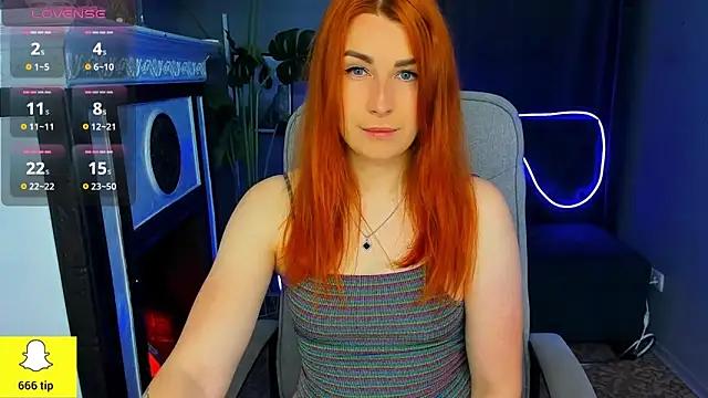 YrKiraXO from StripChat is Freechat