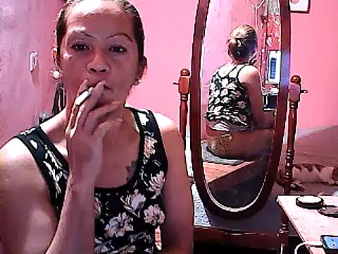 yummy_21xxx from StripChat