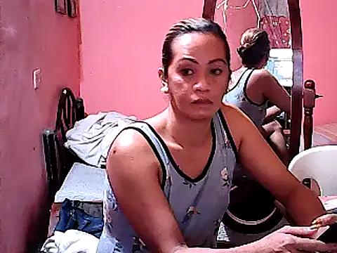 yummy_21xxx from StripChat