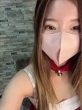 Photos of yuuhichan from StripChat is Group