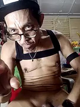 ZackTopplayerFly69 from StripChat is Freechat