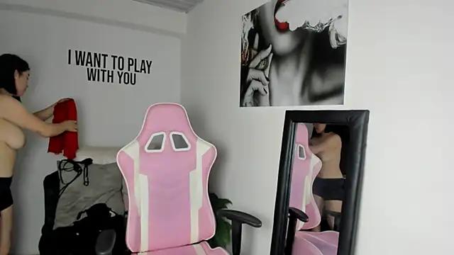 Try the thrill of flirt babes with our cam hosts, featuring unclothed wildness while getting naked and playing with their favored sex toys.