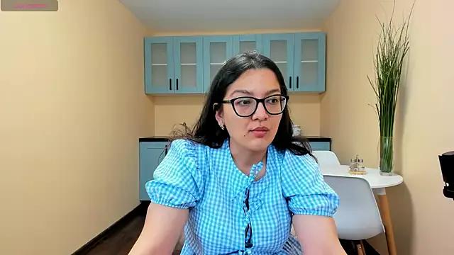 ZarifaBev webcams show profile image 
