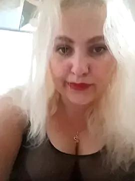 ZMilana from StripChat is Freechat