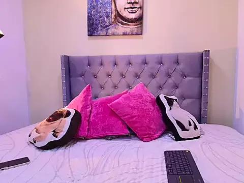 zoee_walther_ from StripChat is Freechat