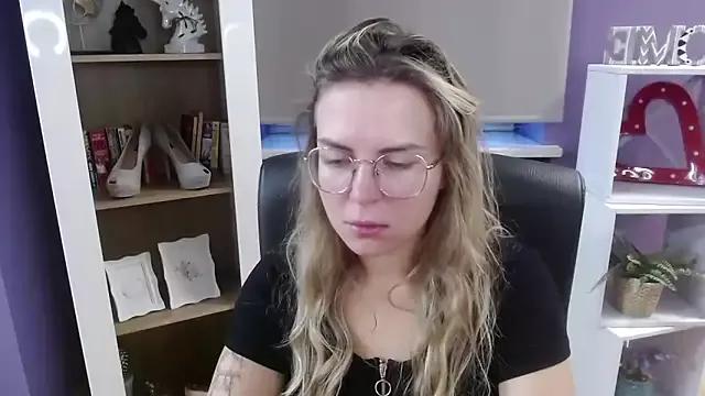 Try the thrill of flirt babes with our cam hosts, featuring unclothed wildness while getting naked and playing with their favored sex toys.