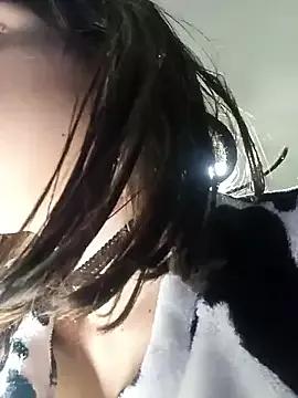 zohet_kriss from StripChat is Freechat
