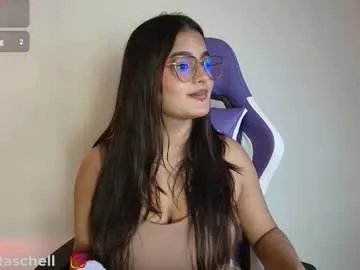 abby_raschell — GOAL: Doggy style  [25 tokens remaining] Welcome to my room! #latina  #curvy  #natural #squirt #bigboobs