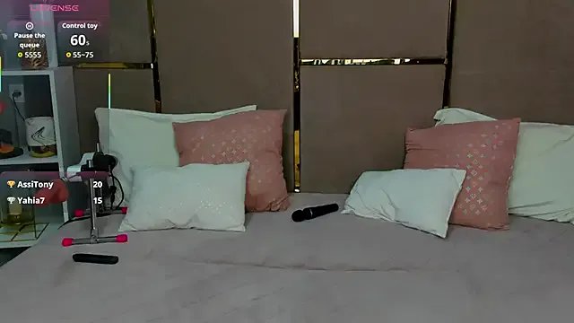 Freechat AdeleWeber on StripChat