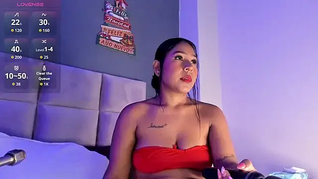 Daphne___ on StripChat